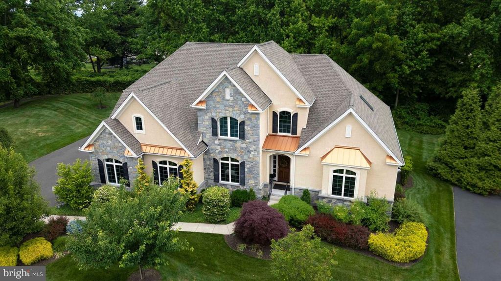 600 HARPERS LN, Huntingdon Valley, PA 19006 — exterior