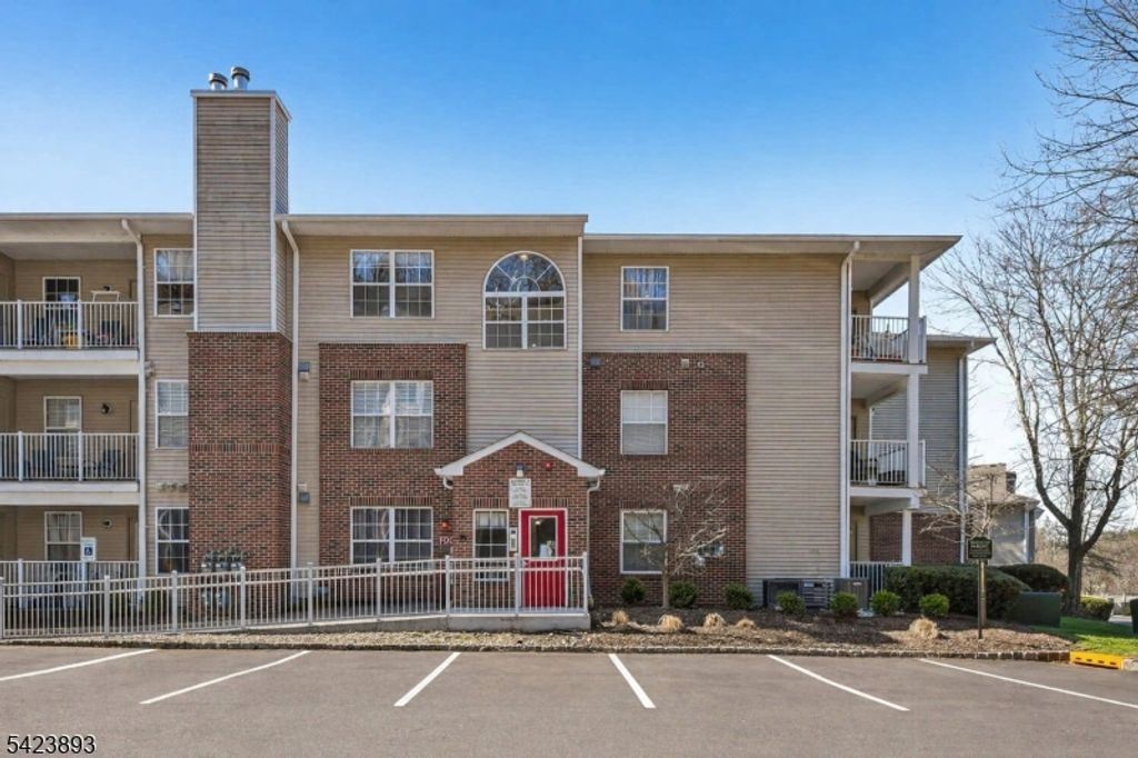 3108 Schindler Ln, Wayne Twp., NJ 07470