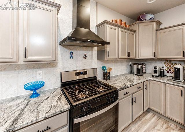 1317 N Vermillion Court, Pueblo, CO 81007