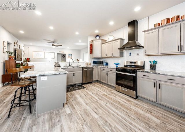 1317 N Vermillion Court, Pueblo, CO 81007