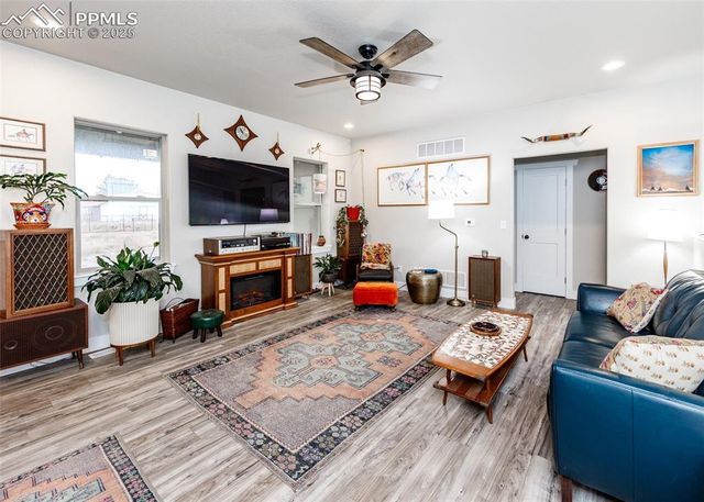 1317 N Vermillion Court, Pueblo, CO 81007