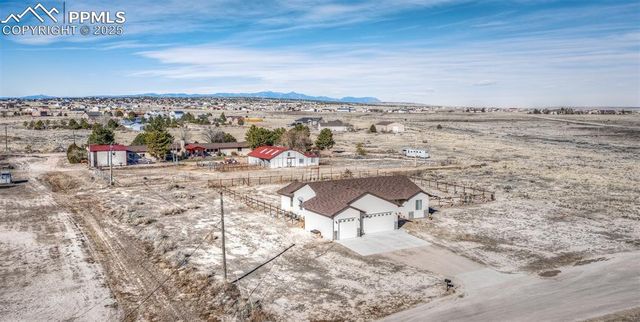 1317 N Vermillion Court, Pueblo, CO 81007