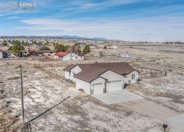 1317 N Vermillion Court, Pueblo, CO 81007