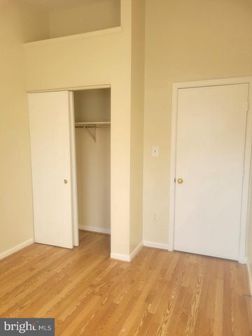 7238 S ORA CT, Greenbelt, MD 20770