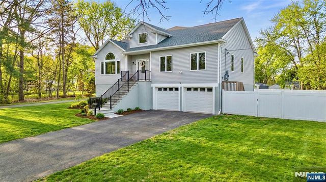 2 Linden Avenue, Lincoln Park Borough, NJ 07035