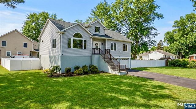 2 Linden Avenue, Lincoln Park Borough, NJ 07035