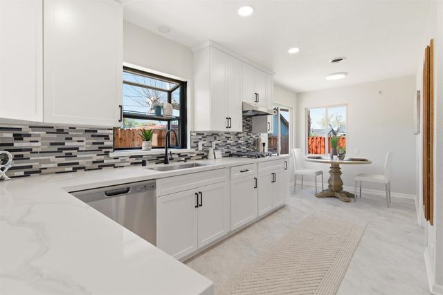 1465 Franklin Ave, Tracy, CA 95376