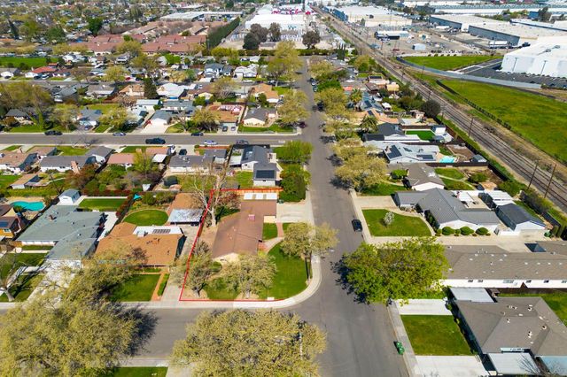 1465 Franklin Ave, Tracy, CA 95376