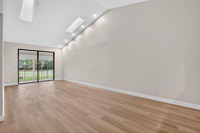 7818 La Mirada Drive 7818, Boca Raton, FL 33433