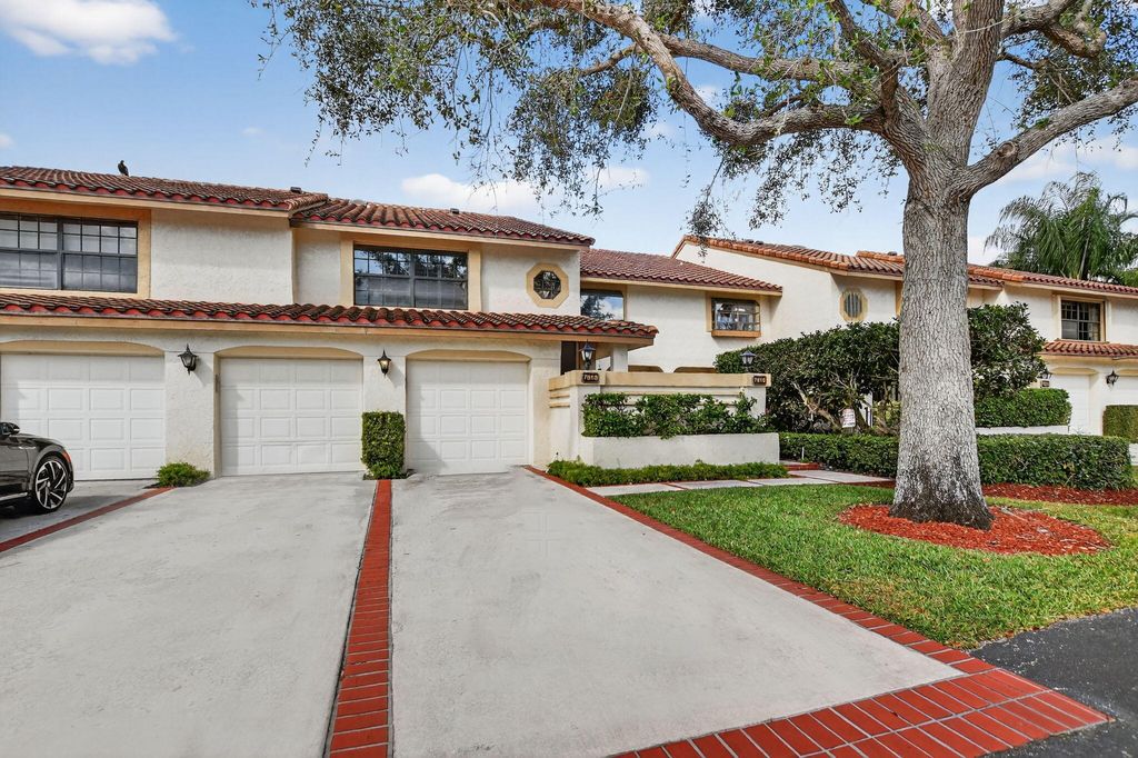 7818 La Mirada Drive 7818, Boca Raton, FL 33433