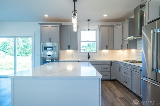 3631 Kingsgate Lane, Springfield, OH 45503