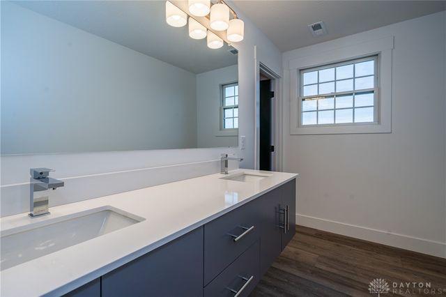 3631 Kingsgate Lane, Springfield, OH 45503