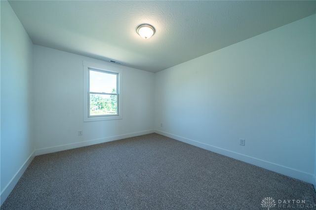 3631 Kingsgate Lane, Springfield, OH 45503