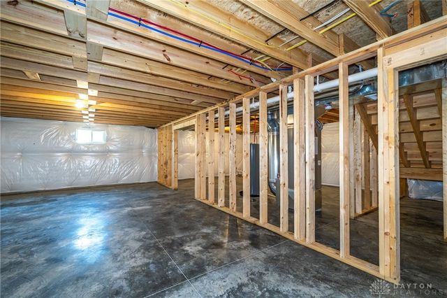 3631 Kingsgate Lane, Springfield, OH 45503