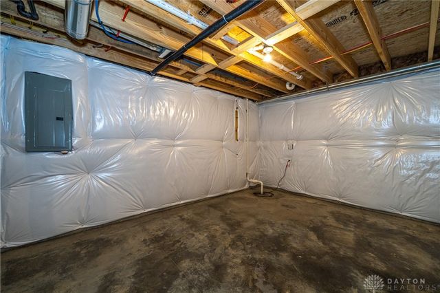 3631 Kingsgate Lane, Springfield, OH 45503