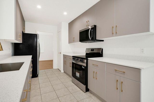 4518 Seneca Street, Pasadena, TX 77504