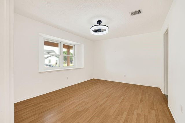 4518 Seneca Street, Pasadena, TX 77504