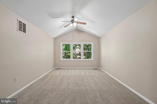 210 POLO DR, North Wales, PA 19454