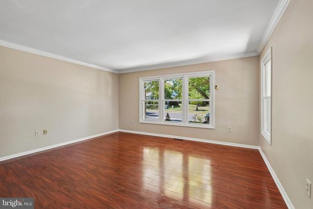 210 POLO DR, North Wales, PA 19454