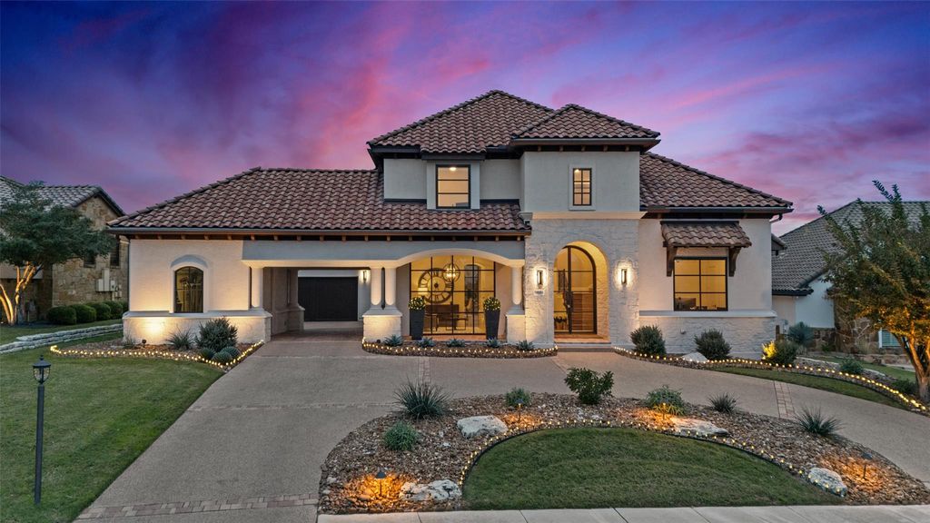 215 Neville Wood CT, Austin, TX 78738