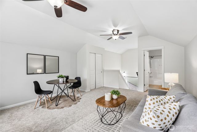 11902 59th Avenue E, Puyallup, WA 98373