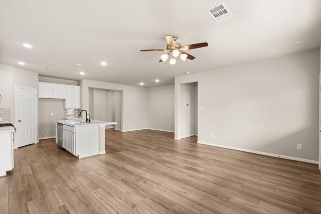 316 Redbud Ridge Drive, Brookshire, TX 77423