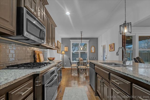 8100 S Gardenia Avenue, Broken Arrow, OK 74011