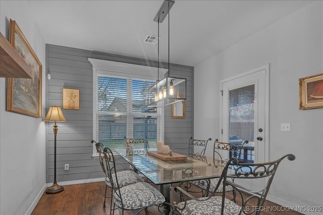 8100 S Gardenia Avenue, Broken Arrow, OK 74011