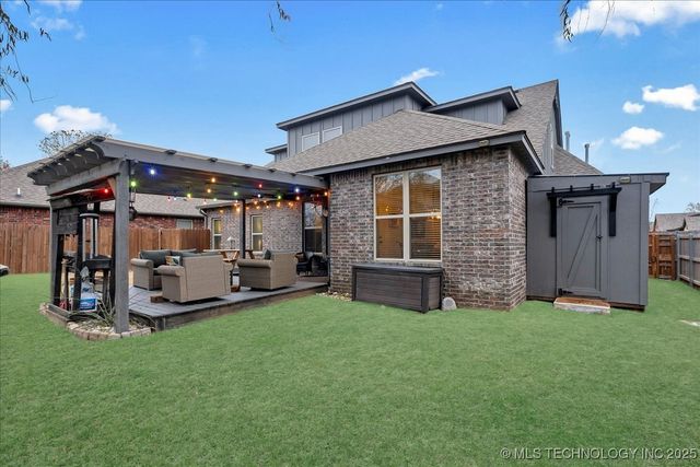 8100 S Gardenia Avenue, Broken Arrow, OK 74011