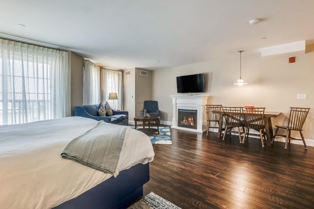 1 Ocean Avenue 307 3, York, ME 03909