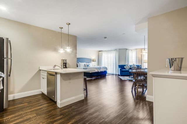 1 Ocean Avenue 307 3, York, ME 03909