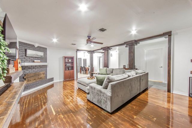 222 Denning Drive, Houma, LA 70360