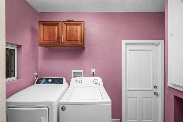 5322 NW Ash Ave, Lawton, OK 73505