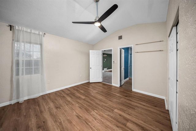 5322 NW Ash Ave, Lawton, OK 73505