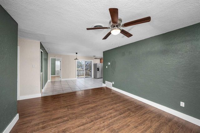 5322 NW Ash Ave, Lawton, OK 73505