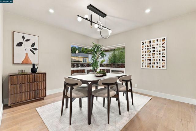 3306 Jordan Rd, Oakland, CA 94602