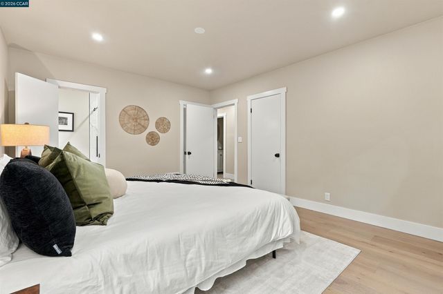 3306 Jordan Rd, Oakland, CA 94602