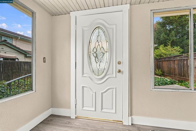 3306 Jordan Rd, Oakland, CA 94602