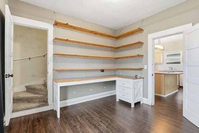 1028 E Courtland Ave, Spokane, WA 99207