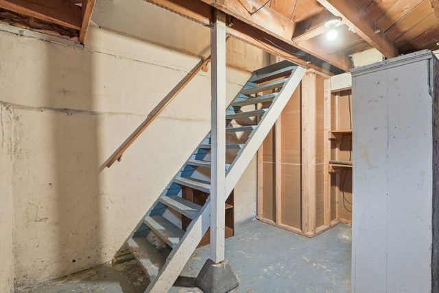 1028 E Courtland Ave, Spokane, WA 99207