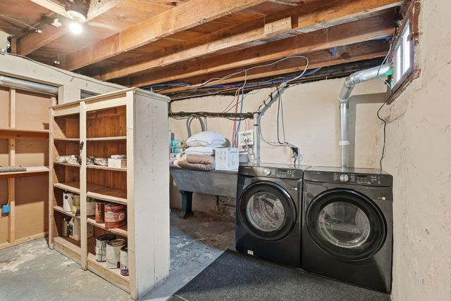 1028 E Courtland Ave, Spokane, WA 99207