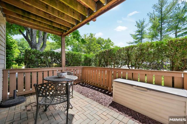 136 Changebridge Road J7, Montville Township, NJ 07045