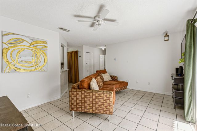 607 Tarr Avenue SW, Palm Bay, FL 32908