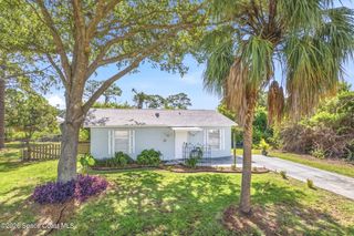 607 Tarr Avenue SW, Palm Bay, FL 32908