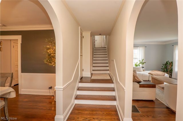 2412 University Avenue NW, Canton, OH 44709