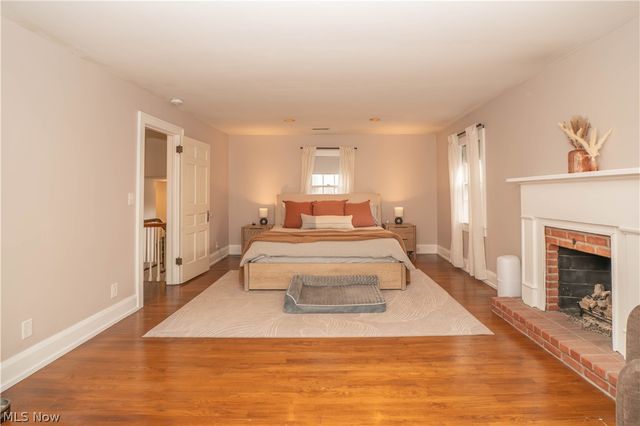 2412 University Avenue NW, Canton, OH 44709