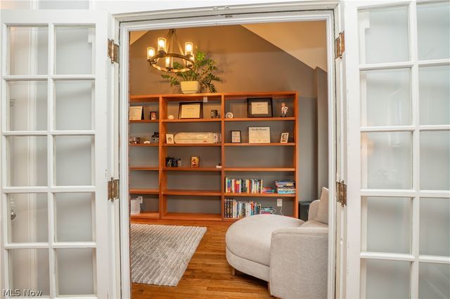 2412 University Avenue NW, Canton, OH 44709