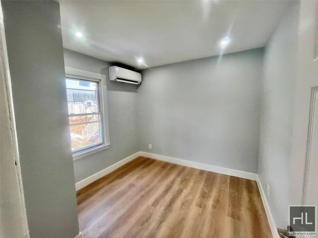 207 Woodland Avenue, Yonkers, NY 10703