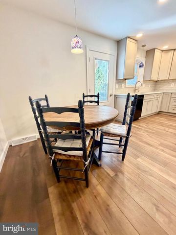 112 CHUKAR CT, Lititz, PA 17543