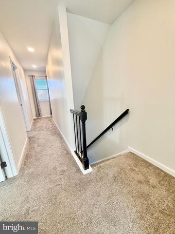 112 CHUKAR CT, Lititz, PA 17543